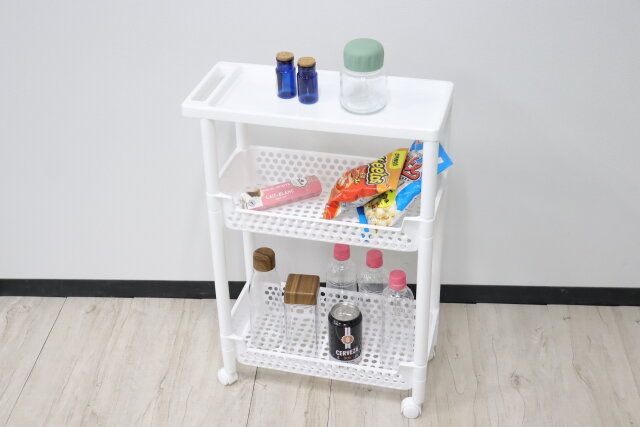 ダイソーの組み立て式ラック（3段、ワイドタイプ）6