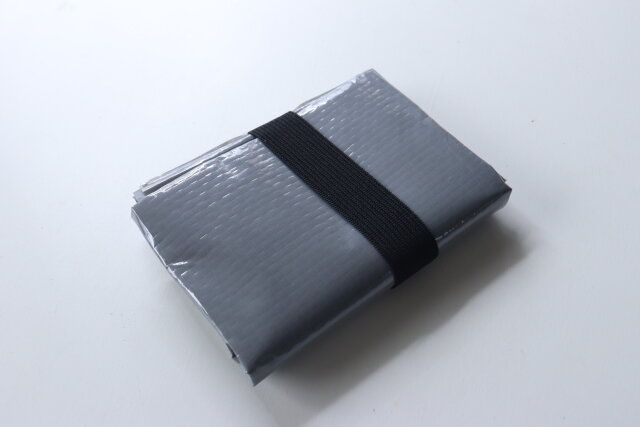 ダイソーコンパクトレジャーシート折りたたみ