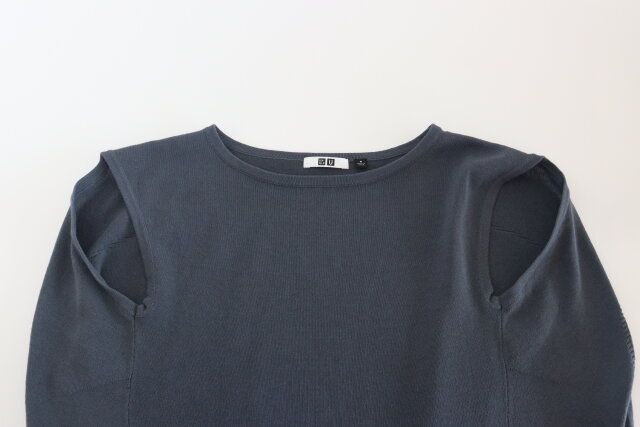 ユニクロユーのコクーンセーターノースリーブ5