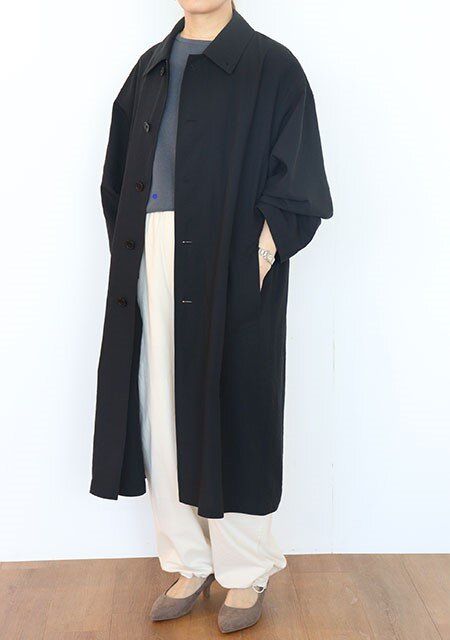 ユニクロユーのコクーンセーターノースリーブ6