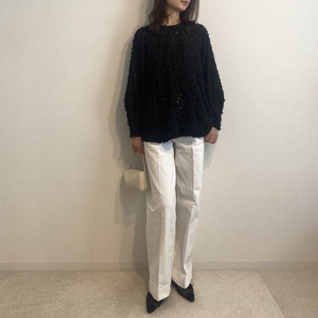 甘めブラウスをちょうどいい甘さに