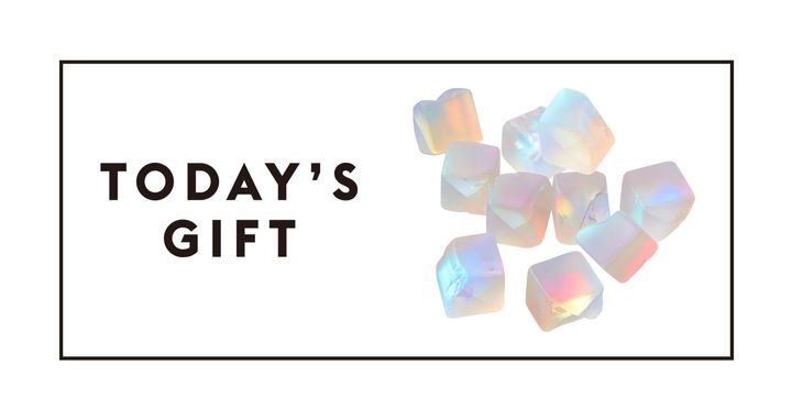 〈ウサギノネドコ〉のプリズムストーン