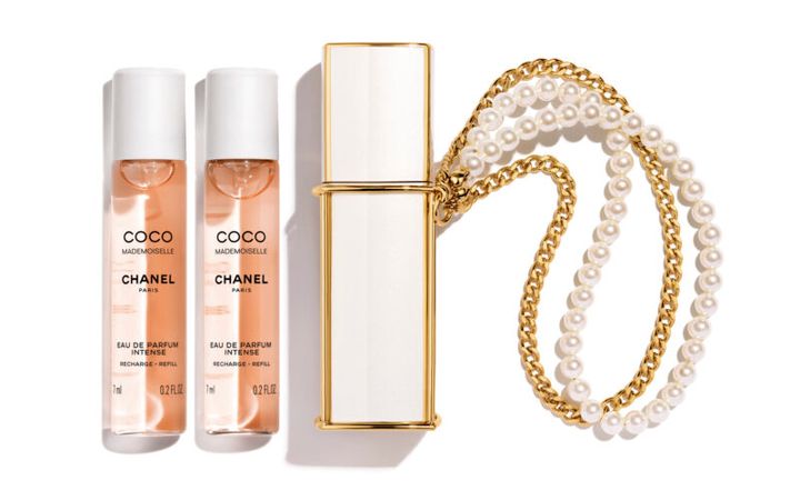 ココ マドモアゼル オードゥ パルファム アンタンス パース スプレイ 3×7mL ￥26,400（シャネル・限定発売）