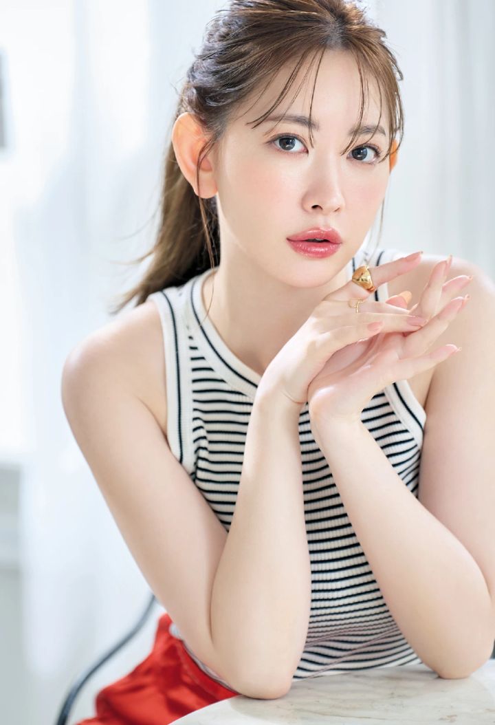 トム フォード ビューティ グロス リュクスの人気色：04 エクスクイジット