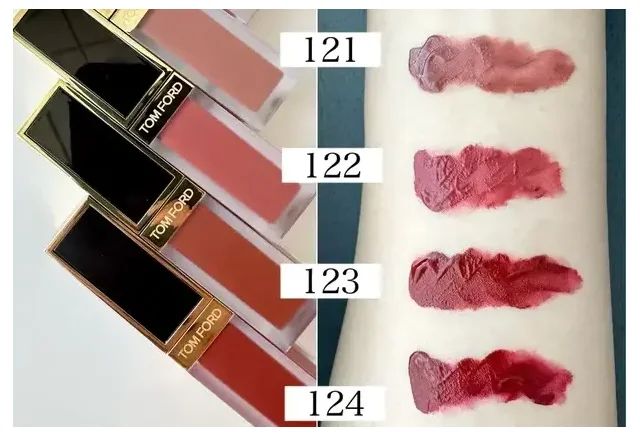 「トム フォード ビューティ」の名品リップ特集！人気色はどれ？各アイテムをスウォッチ_33