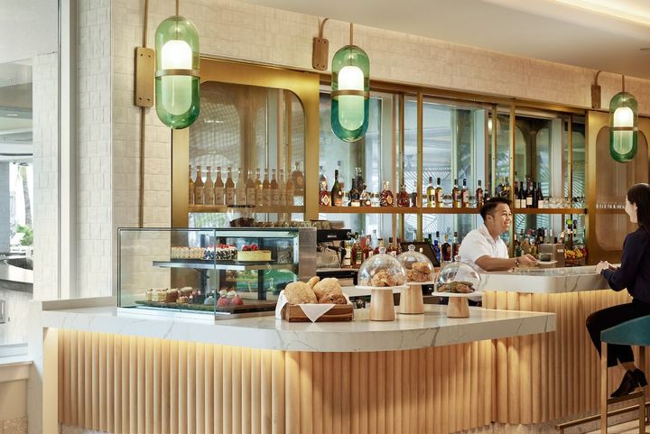 ロビーバーは、フレンドリーなスタッフによるホスピタリティが心地よい。