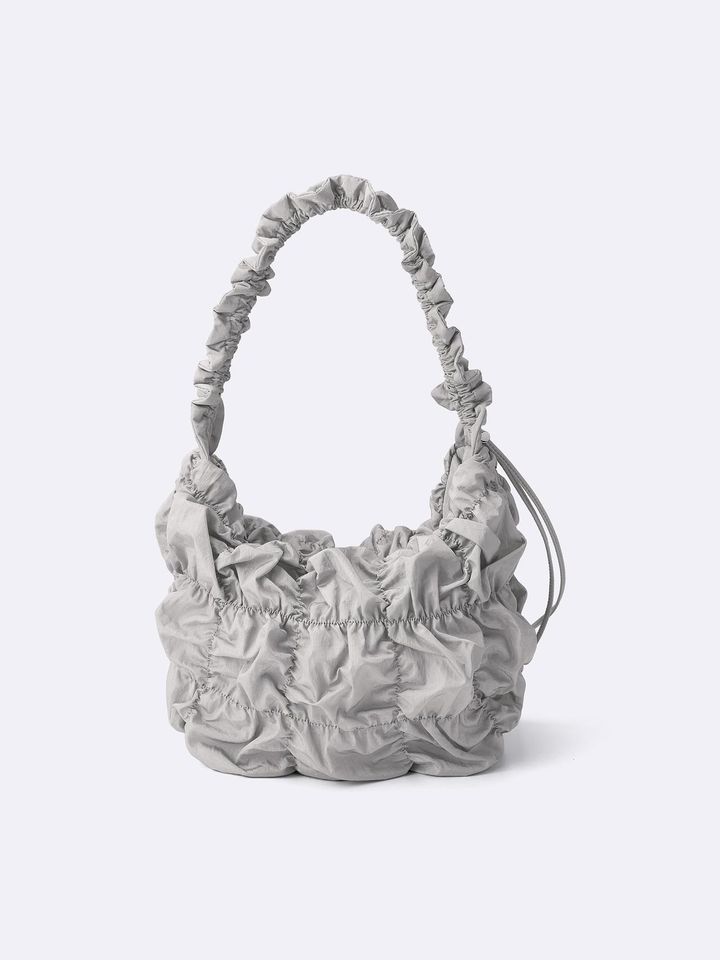 画像1: 出典：GU