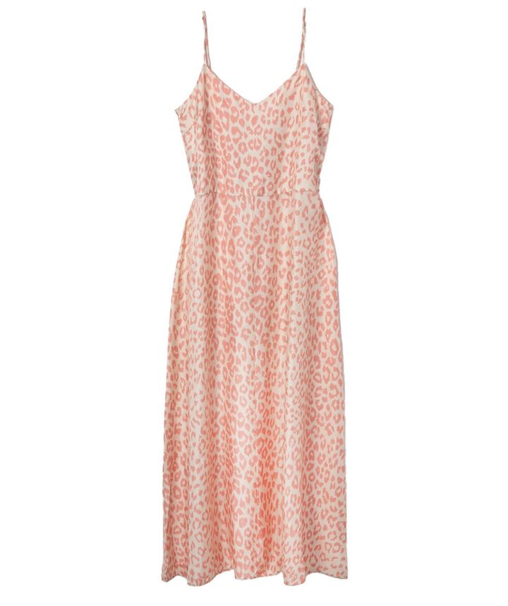 八木アリサとピンク