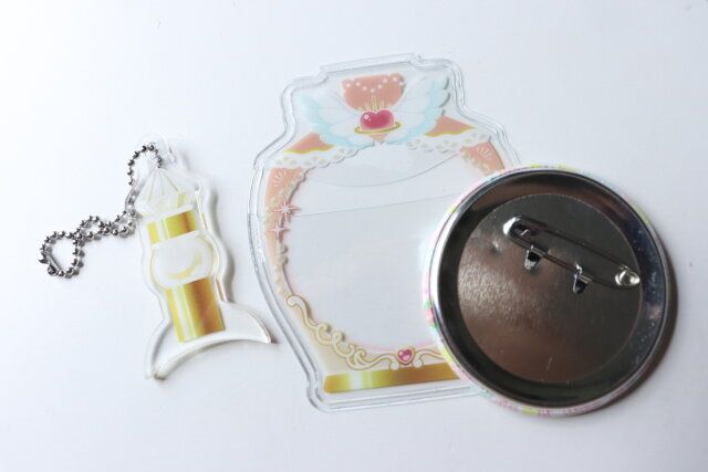 缶バッジカバー香水瓶柄 缶バッジ