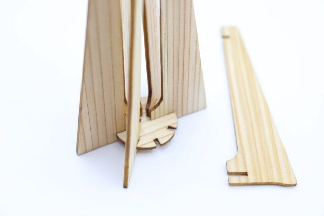 スタンダードプロダクツの木製プチカビンの組み立て1