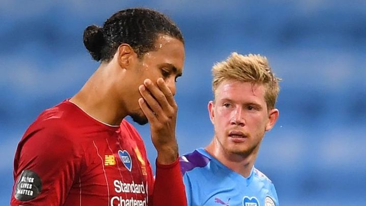 33歳の世界的スター選手、退団発表…日本代表の同僚であるライバル選手が送った絵文字とは