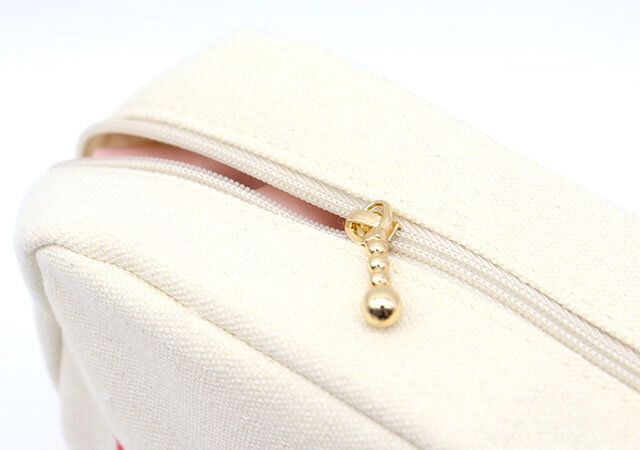 ライオンコーヒーポーチ付録レビューゴールドの引き手