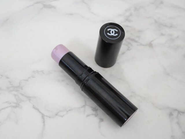 シャネル「ボーム エサンシエル」リラ