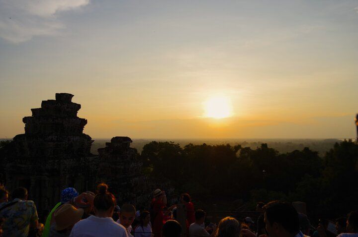 一度は見てみたい絶景！世界遺産アンコール遺跡群へ。リゾートホテルやクルーズ船観光も