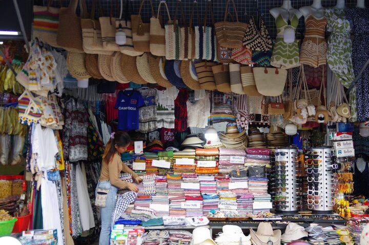 一度は見てみたい絶景！世界遺産アンコール遺跡群へ。リゾートホテルやクルーズ船観光も