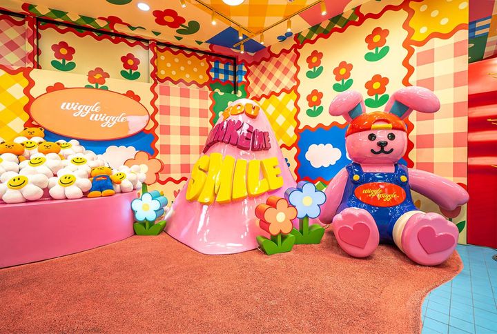 ©️WIGGLE WIGGLE.ZIP HARAJUKU