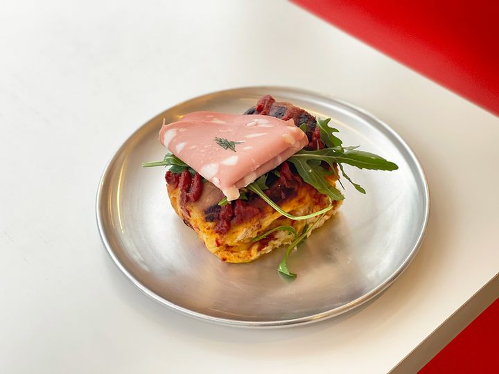 「ジャンボンハム」750円