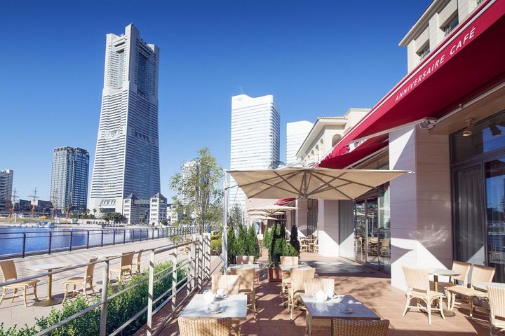 アニヴェルセルカフェみなとみらい