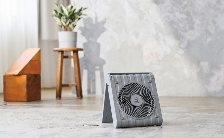 ヤマダオリジナル「ソーラーパワーファン」