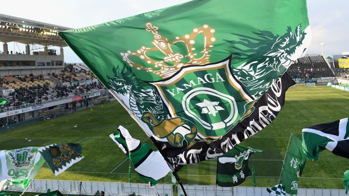 下部リーグで衝撃の結果…難攻不落の敵地で昇格チームが５点差圧勝、敗れた指揮官は「全て自分の責任」と謝罪