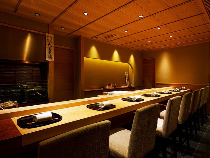 新橋『鮨 影山』の内観