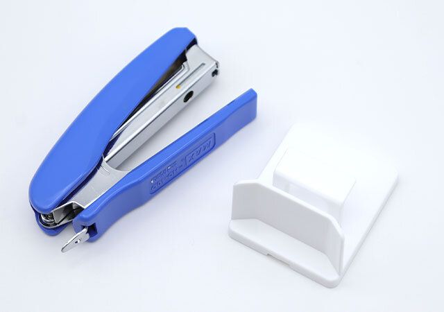 CAP壁かけ ホチキス