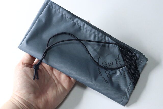 セリアの衛生的に使える洗えるランチクロスゴムバンド付