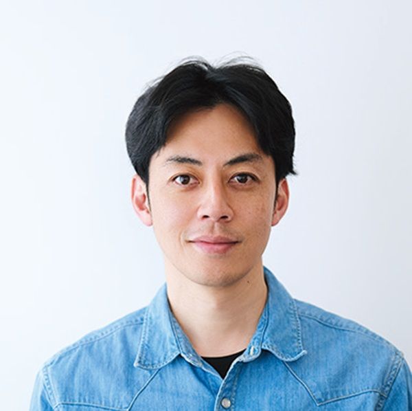 にしの・あきひろ 1980年7月3日生まれ、兵庫県出身。