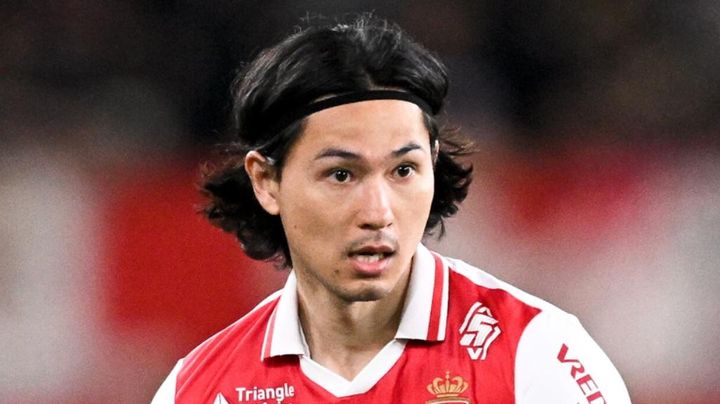 30歳日本代表MF、海外で前半だけで交代になり低評価…「戦術的交代」と監督は説明