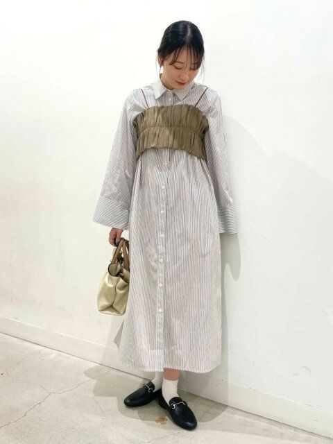 シャツワンピースコーデ3