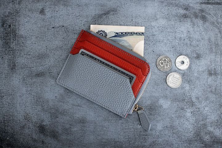 「スマートラウンドウォレット」3万2800円