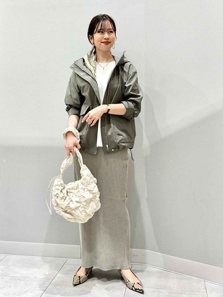 画像2: 出典：GU