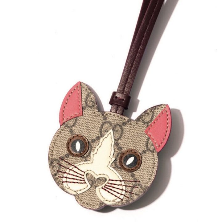 グッチのバッグチャーム