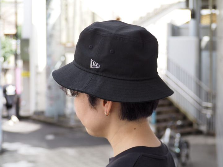 「ニューエラ」のバケットハット