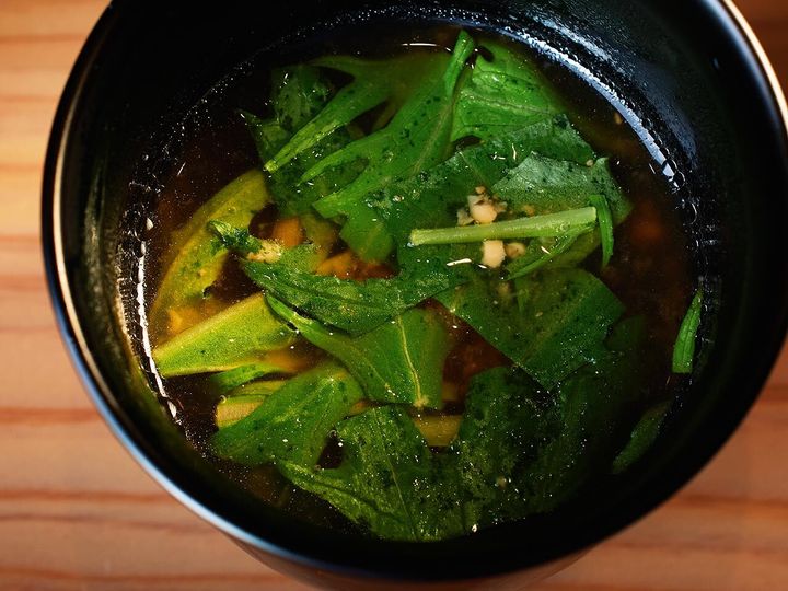 三越前『日本橋 鮨 洋』の味噌汁