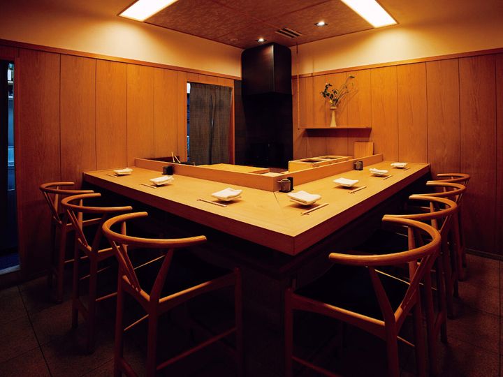 銀座『鮨 杉澤』の内観