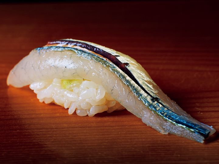 銀座『銀座 鮨 み富』のサヨリ