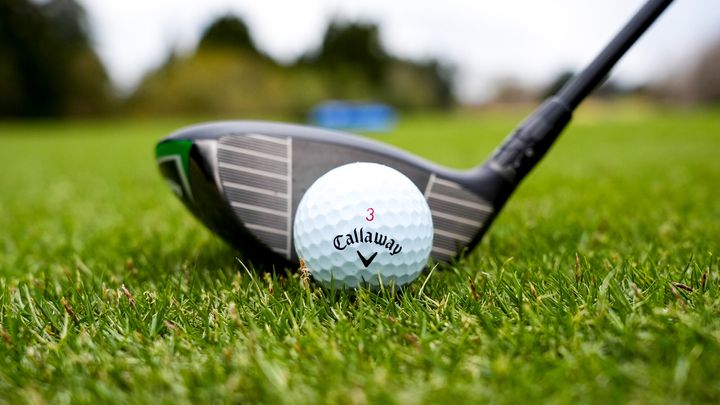 球が強い。弾き感がすごい。「飛んでいる！」を実感できるミニドライバー