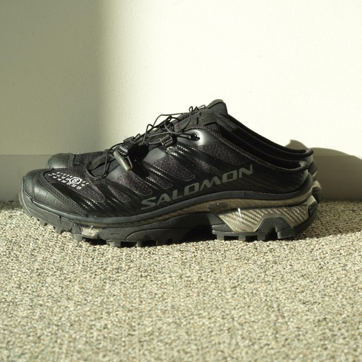 〈MM6 x Salomon〉XT-4ミュール