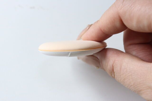 マルチメイクアップパフ 厚み