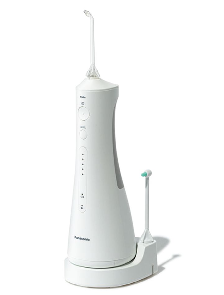 パワフルな超音波水流が歯間の汚れまでしっかり除去。