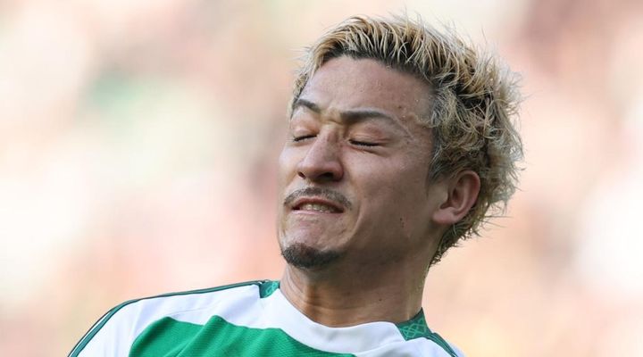 30ゴールの日本代表FWも戦犯扱い！？海外強豪、最下位にまさかの敗戦でレジェンドOB苦言