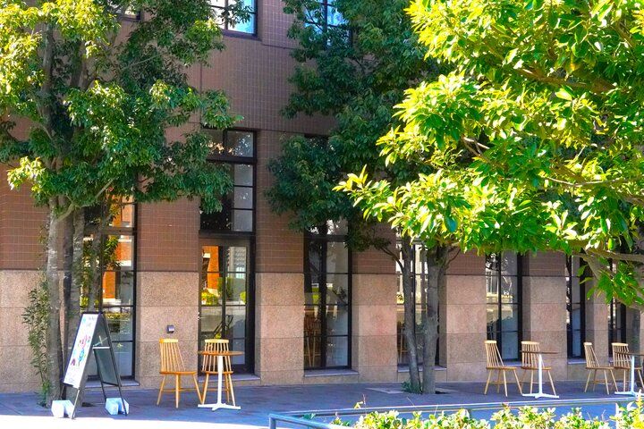 横浜の歴史を感じる運河沿いのカフェで体にやさしいスイーツを堪能♪「Vee Sweets CAFE YOKOHAMA」