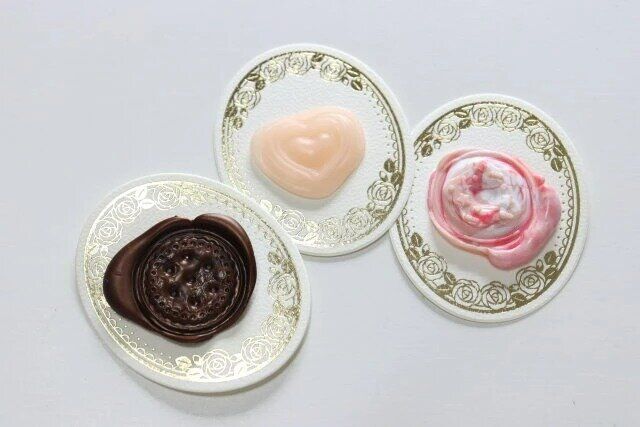 セリア 箔押しコレクションカード