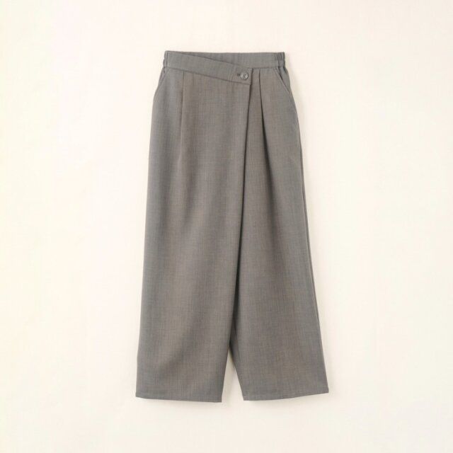 2025しまむらレディースラップ風ワイドパンツ