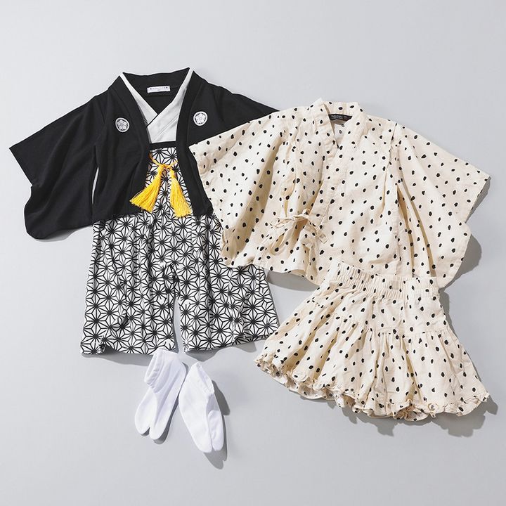 羽織りと袴のオールインワンと浴衣