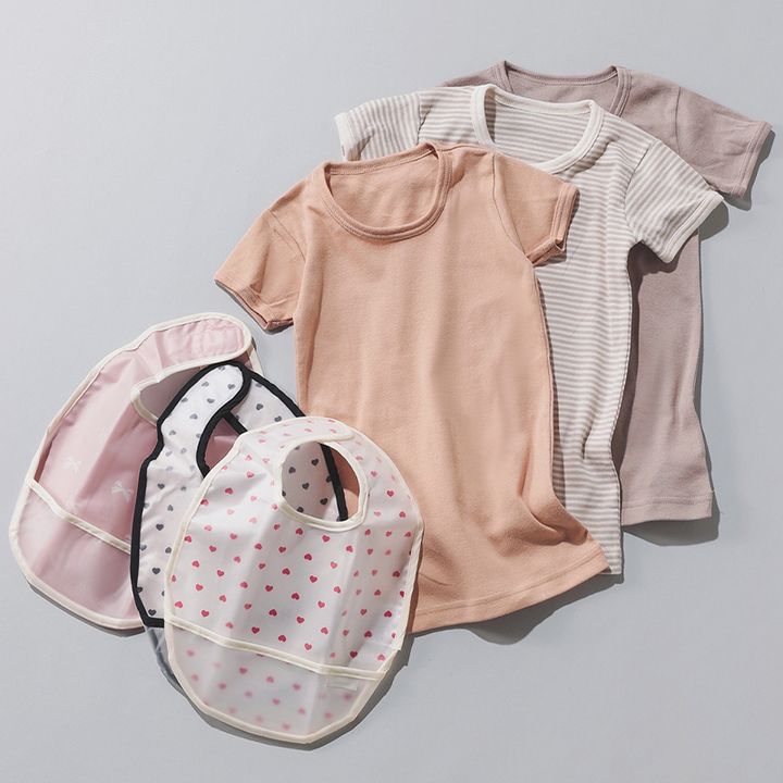 お食事エプロン3枚セットとTシャツ３枚セット