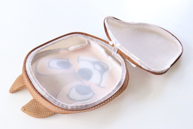 ダイソー 洗濯ネット、マチ付ダイカット（チップ） ファスナー