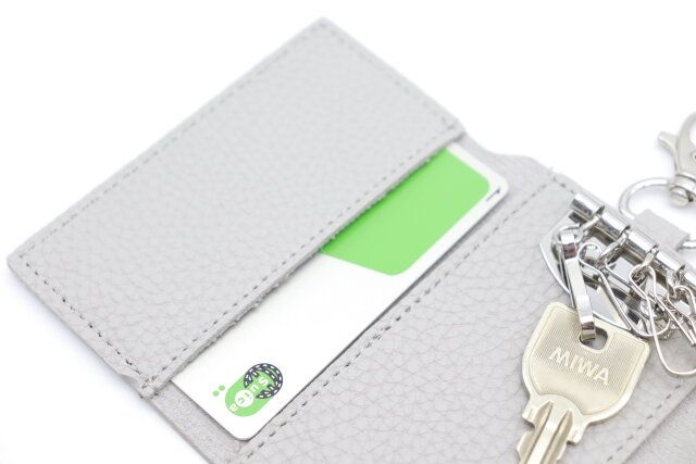 ダイソー 4連キーケース（ベーシック） カード収納