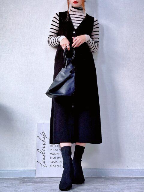 ボーダー合わせでモノトーンコーデ